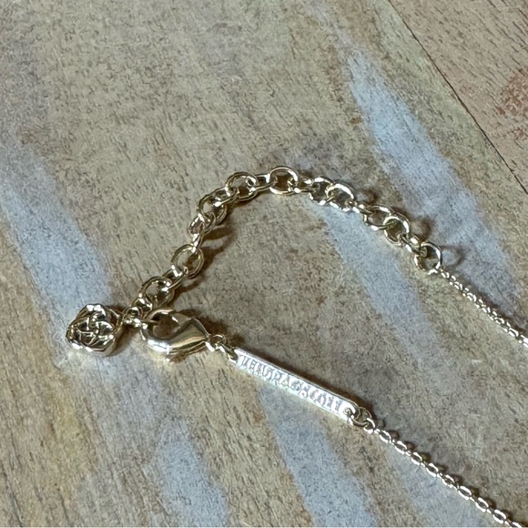 Kendra Scott Necklace - Picture 3 of 3